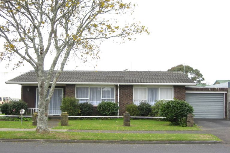 Photo of property in 65 Nevada Drive, Merrilands, New Plymouth, 4312