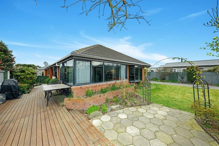 Photo of property in 192 Travis Road, New Brighton, Christchurch, 8083