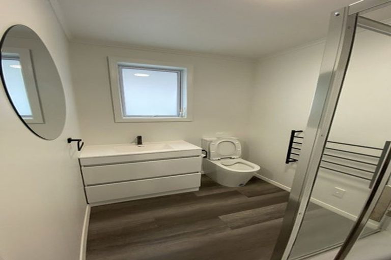 Photo of property in 87 Bell Street, Tawa, Wellington, 5028
