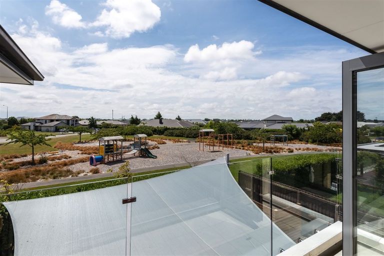 Photo of property in 16 Mariposa Crescent, Aidanfield, Christchurch, 8025