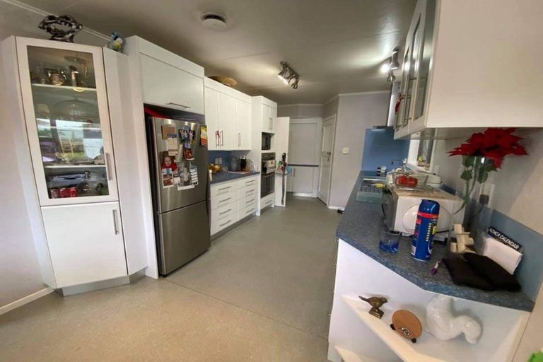 Photo of property in 15 Bedford Street, Eltham, 4322