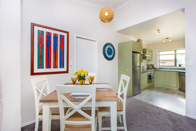 Photo of property in 25b Violet Street, Raglan, 3225