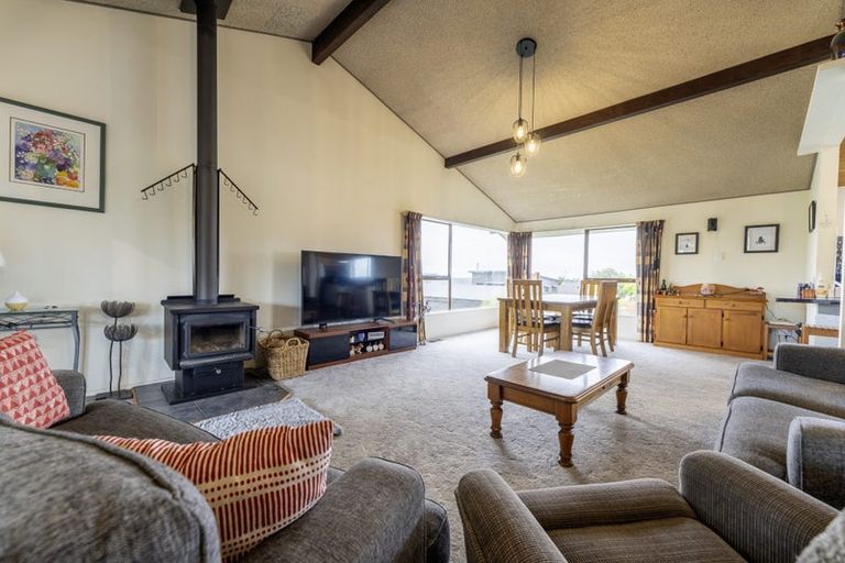 Photo of property in 135 Gleniti Road, Gleniti, Timaru, 7910