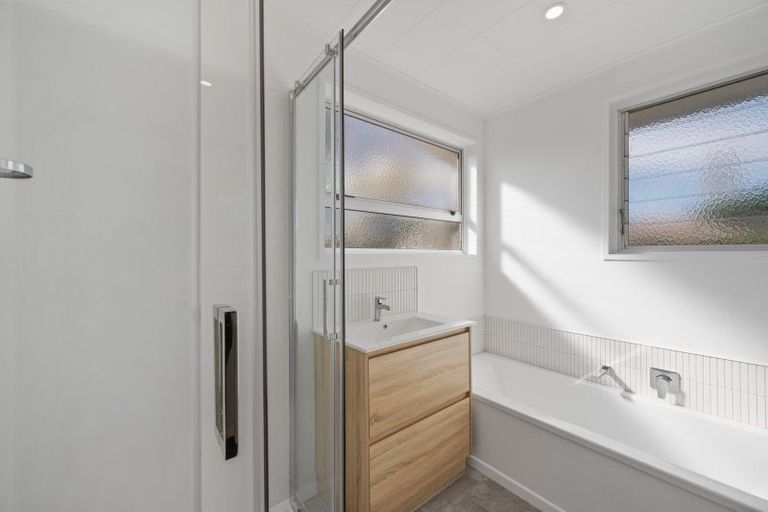 Photo of property in 16 Scarborough Road, Flaxmere, Hastings, 4120