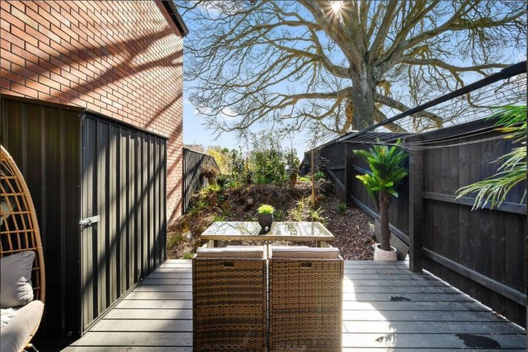 Photo of property in 2/66 Innes Road, St Albans, Christchurch, 8052