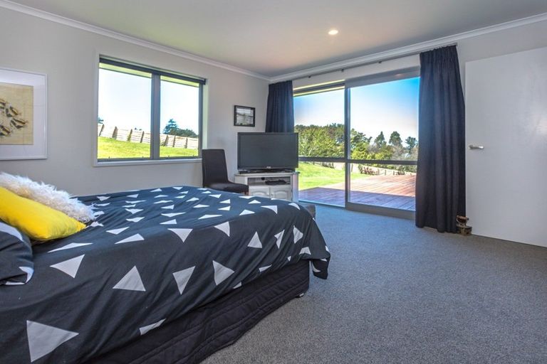 Photo of property in 10 Aldermen Lane, Tairua, 3579