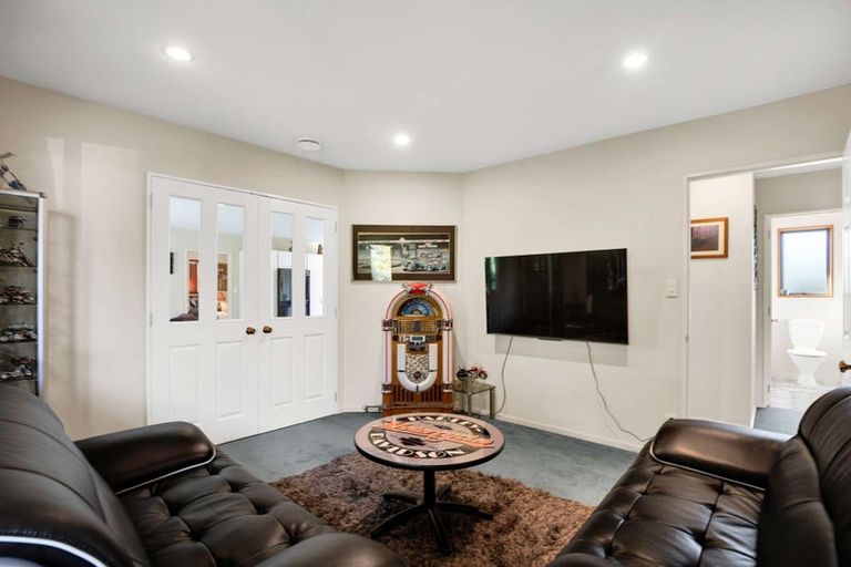 Photo of property in 36 Taranaki Drive, Woodend, 7610