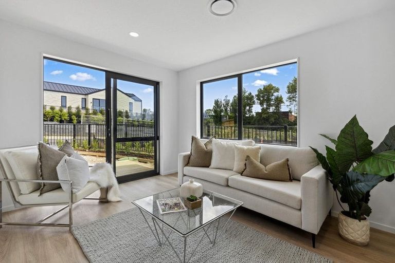 Photo of property in 44 Vintry Drive, Huapai, Kumeu, 0810