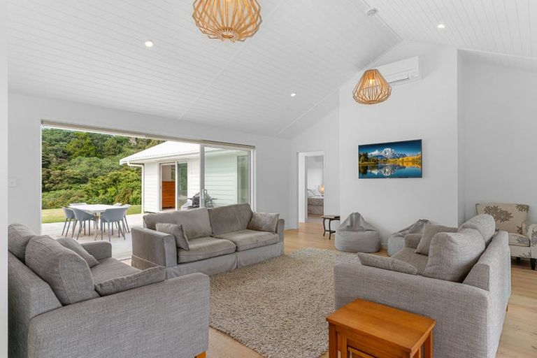 Photo of property in 24 Waterman Drive, Langs Beach, Waipu, 0582