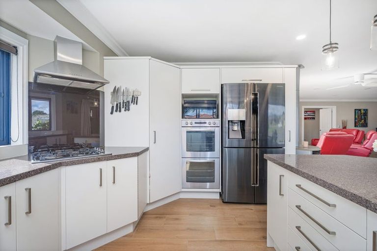 Photo of property in 46 Springbok Avenue, Whitianga, 3510