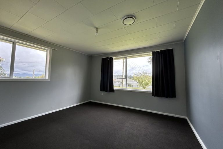 Photo of property in 16 Mawhera Street, Dobson, Greymouth, 7805
