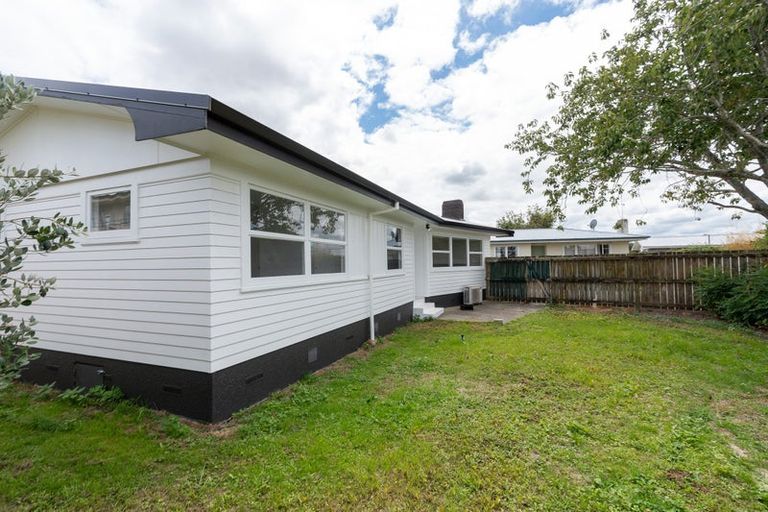 Photo of property in 37 Carrington Avenue, Hillcrest, Hamilton, 3216