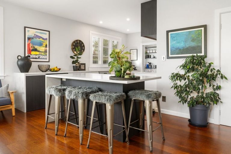 Photo of property in 186 Knowles Street, St Albans, Christchurch, 8052