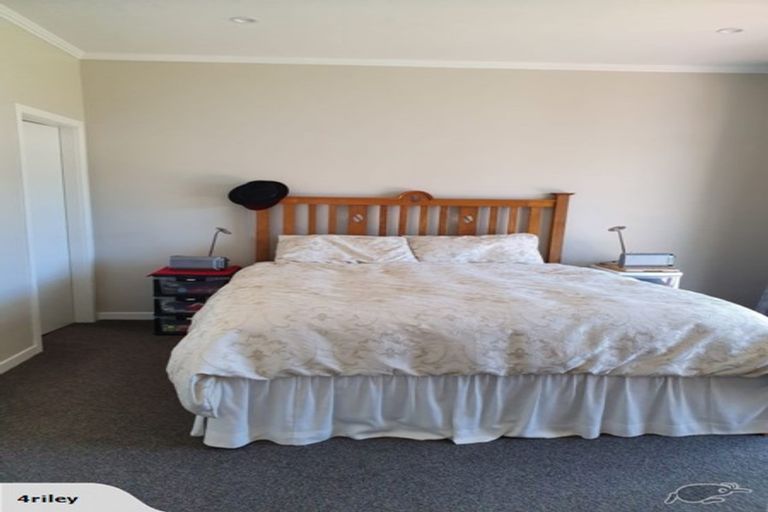 Photo of property in 30 Hiropi Street, Newtown, Wellington, 6021