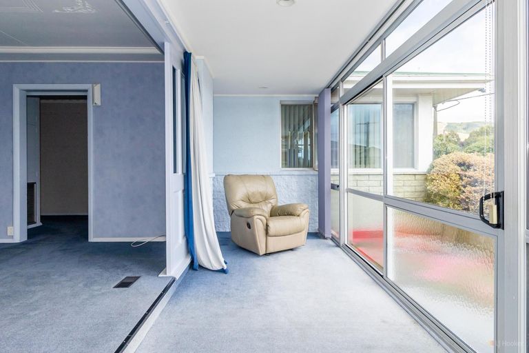 Photo of property in 1 Dixon Street, Waimate, 7924