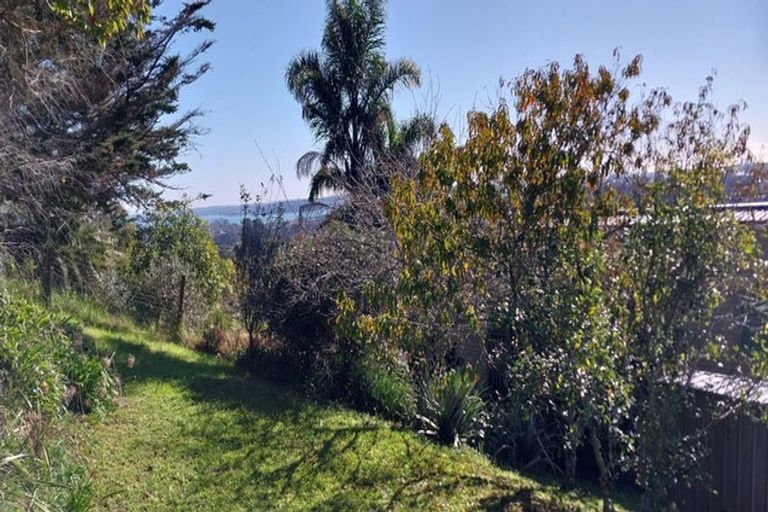 Photo of property in 43 Hudson Bay Road, Hobsonville, Auckland, 0616