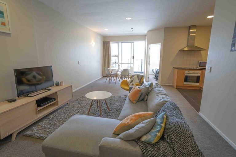 Photo of property in Stadium Garden Flats, 418/107 Thorndon Quay, Pipitea, Wellington, 6011