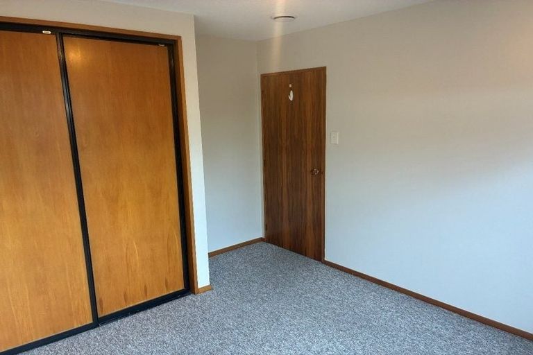 Photo of property in 1/15 Thornhill Place, Sockburn, Christchurch, 8042