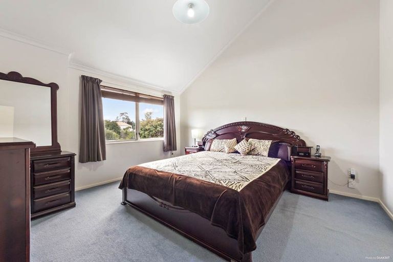 Photo of property in 9 Bickleigh Grove, New Lynn, Auckland, 0600