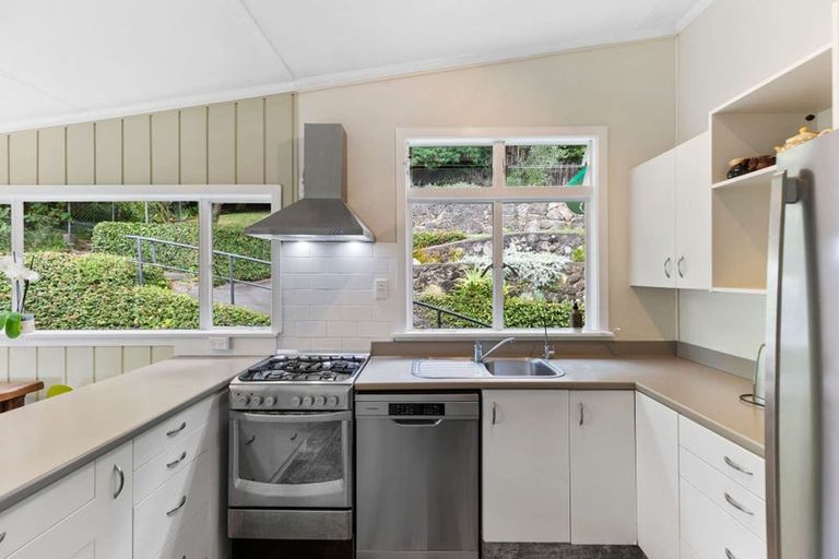 Photo of property in 32 Wairere Road, Bastia Hill, Whanganui, 4500