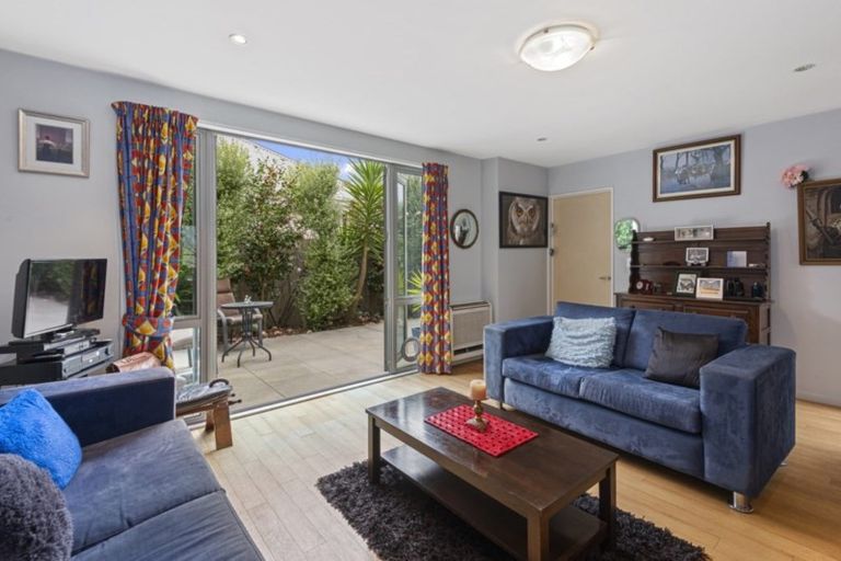 Photo of property in 974c Colombo Street, St Albans, Christchurch, 8014