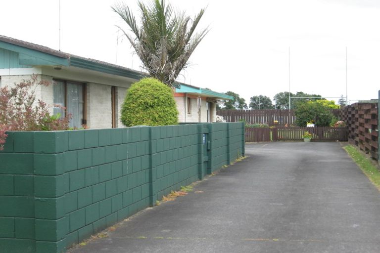 Photo of property in 80b Rosehill Drive, Rosehill, Papakura, 2113