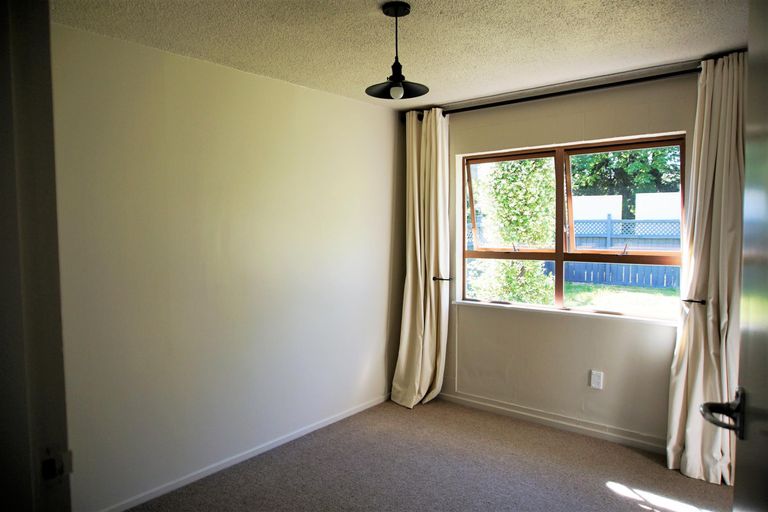 Photo of property in 1/14 Thornton Road, Cambridge, 3434