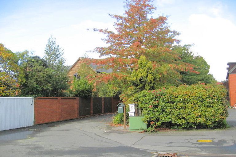 Photo of property in 2/16 Hanover Place, Ilam, Christchurch, 8041