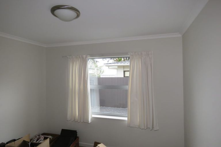 Photo of property in 70 Queen Street, Westport, 7825