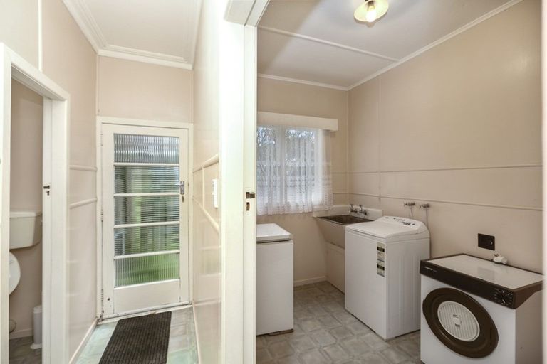 Photo of property in 35c Wallace Place, Westown, New Plymouth, 4310