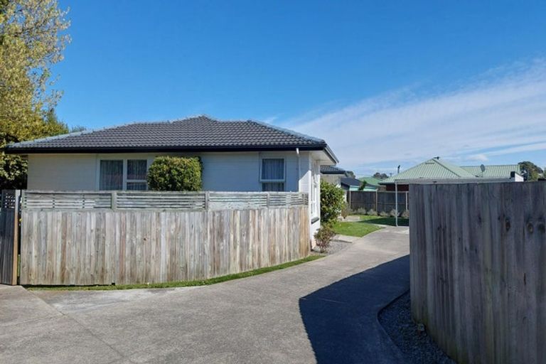 Photo of property in 6a Meldrum Place, Bishopdale, Christchurch, 8051