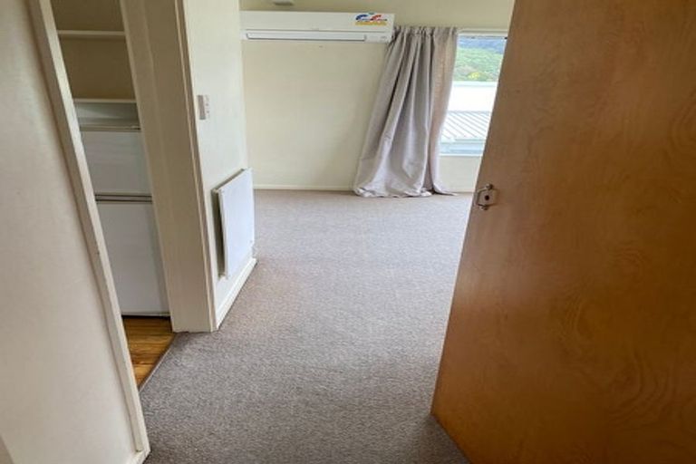 Photo of property in 2 Overtoun Terrace, Hataitai, Wellington, 6021