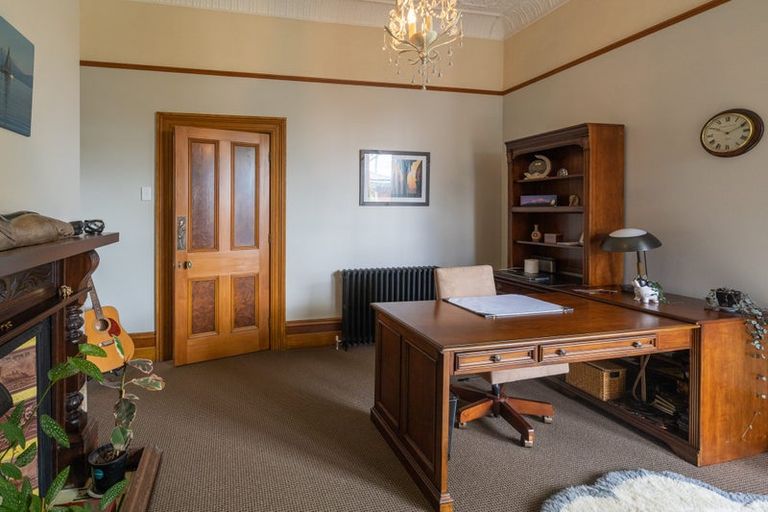 Photo of property in 6 Crombie Street, Gore, 9710