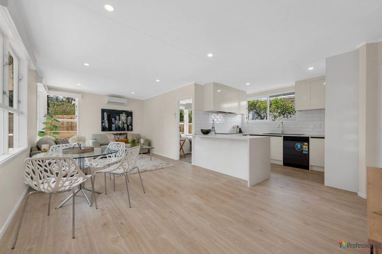 Photo of property in 108 Tennessee Avenue, Mangere East, Auckland, 2024