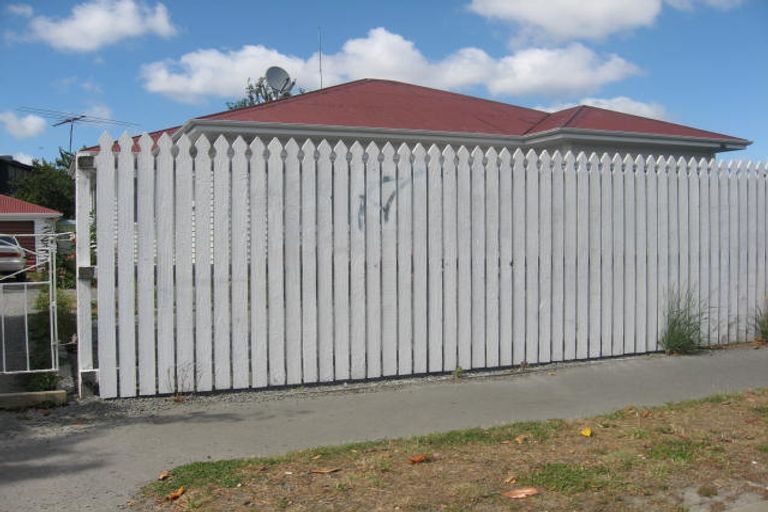 Photo of property in 279 Riccarton Road, Upper Riccarton, Christchurch, 8041