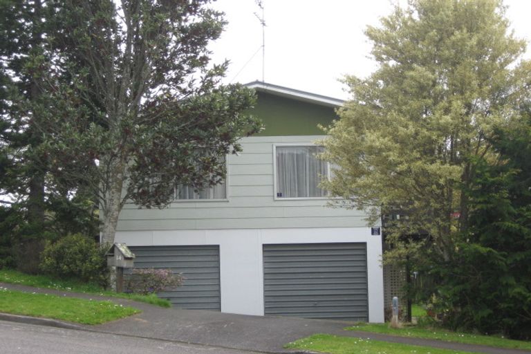 Photo of property in 14 Shaldon Crescent, Blagdon, New Plymouth, 4310
