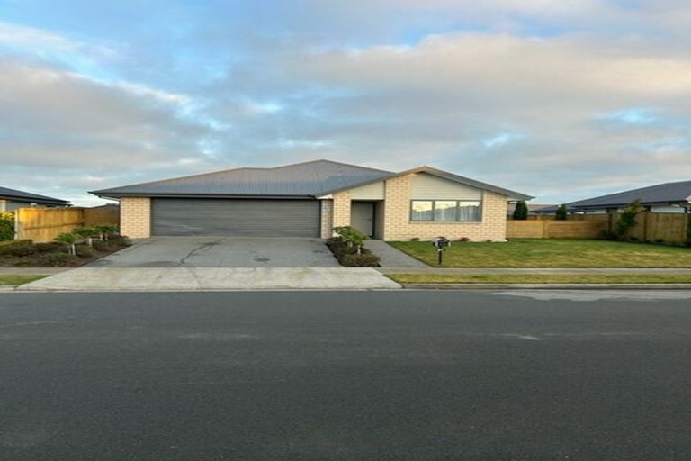 Photo of property in 81 Sutherland Drive, Kaiapoi, 7630