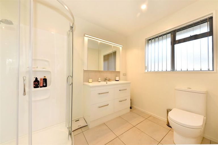 Photo of property in 9 Kokoda Street, Halswell, Christchurch, 8025