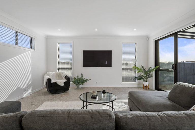 Photo of property in 15 Pamu Road, Whenuapai, Auckland, 0618