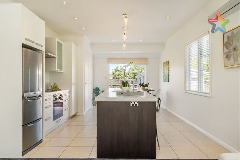 Photo of property in 21 Kingston Street, Boulcott, Lower Hutt, 5011