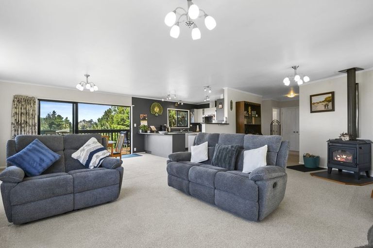 Photo of property in 394a Wairere Road, Waitakere, Auckland, 0782