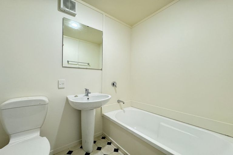 Photo of property in 20 Morere Street, Titahi Bay, Porirua, 5022