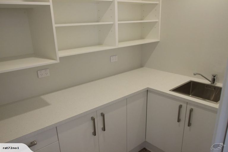 Photo of property in 22 Freedom Drive, Kelvin Grove, Palmerston North, 4414