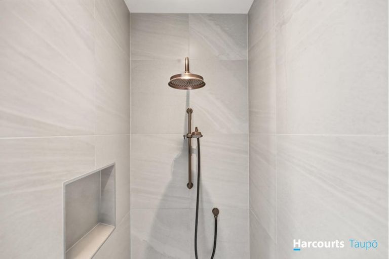 Photo of property in 3 Paulines Way, Wharewaka, Taupo, 3330