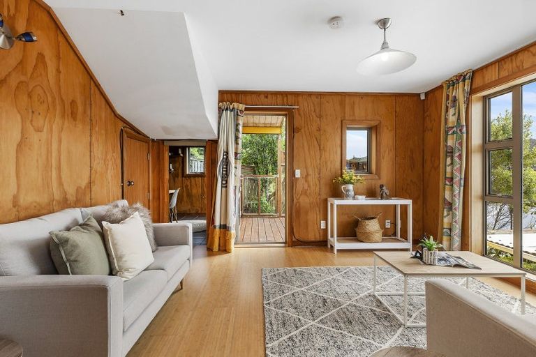 Photo of property in 131a Cockayne Road, Khandallah, Wellington, 6035