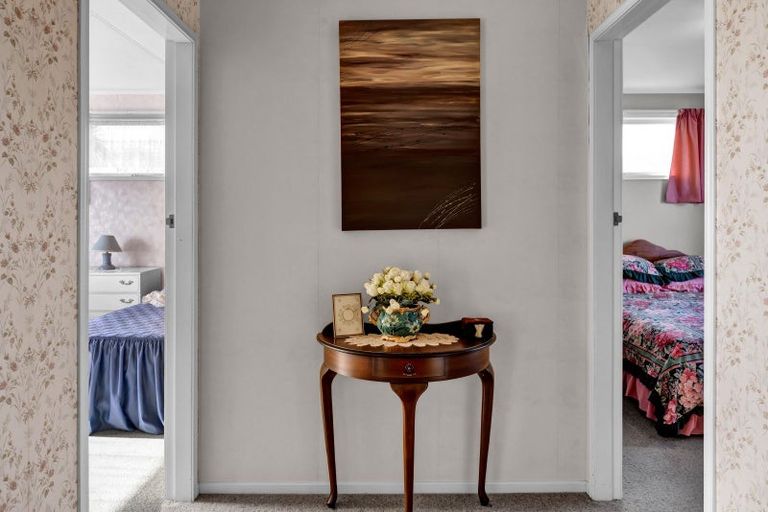 Photo of property in 3 Karaka Street, Hawera, 4610