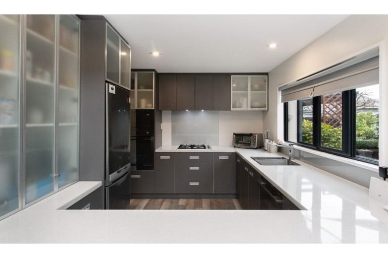 Photo of property in 155a Weston Road, St Albans, Christchurch, 8052