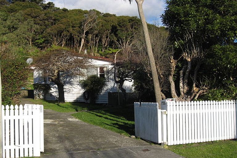Photo of property in 39 Mckillop Street, Wainuiomata, Lower Hutt, 5014