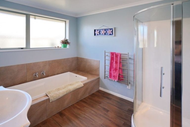 Photo of property in 238 Kingsbury Avenue, Rangiora, 7400