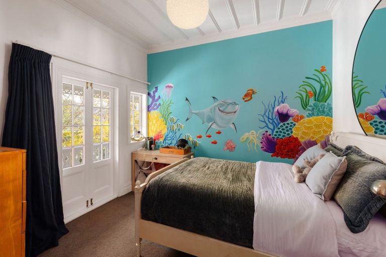 Photo of property in 52 Hinemoa Street, Birkenhead, Auckland, 0626